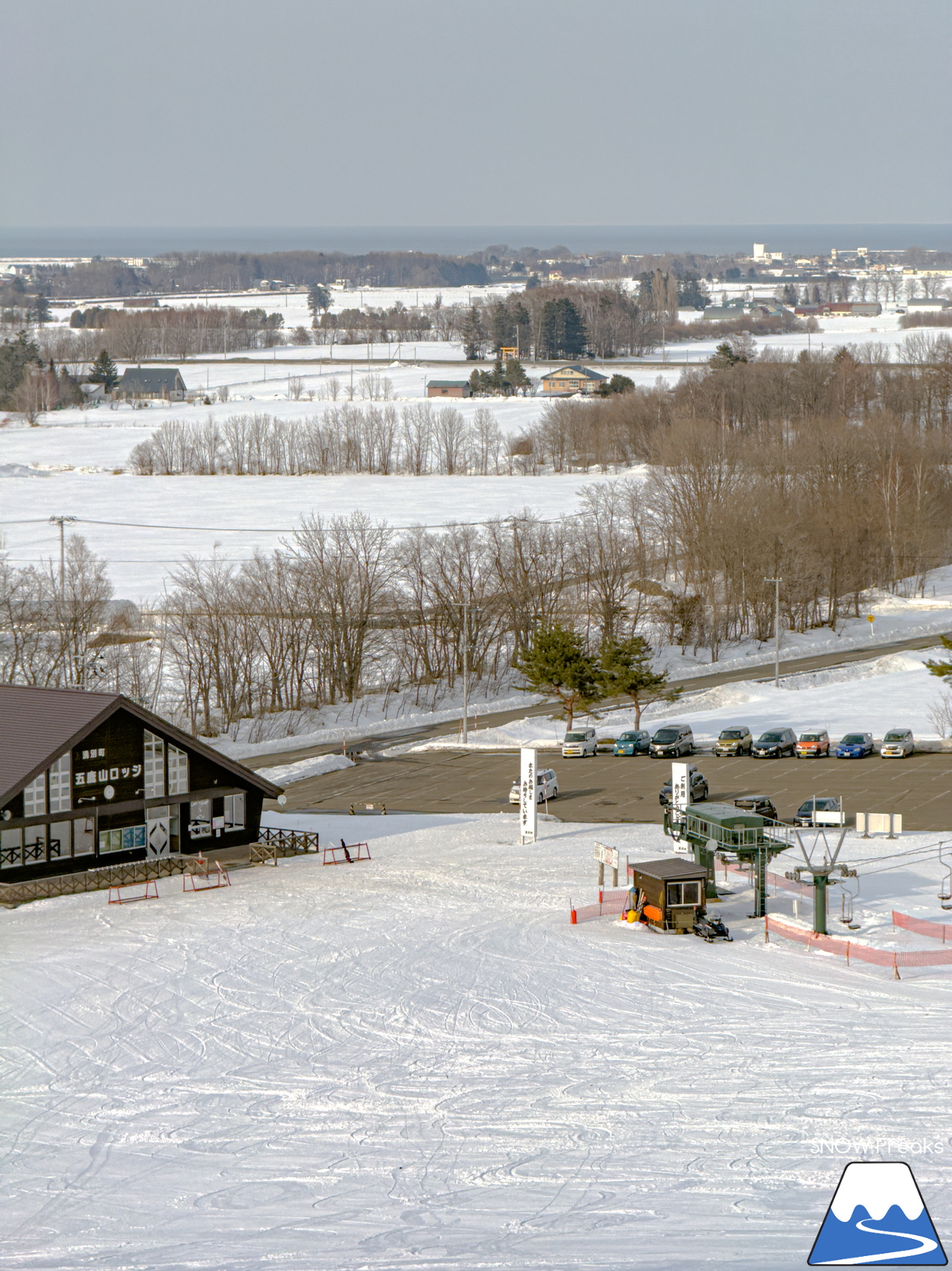 湧別町五鹿山スキー場｜雪が無くなる...。記録的な暖冬になってしまった今シーズン。ローカルスキー場巡りは、そろそろおしまい？！